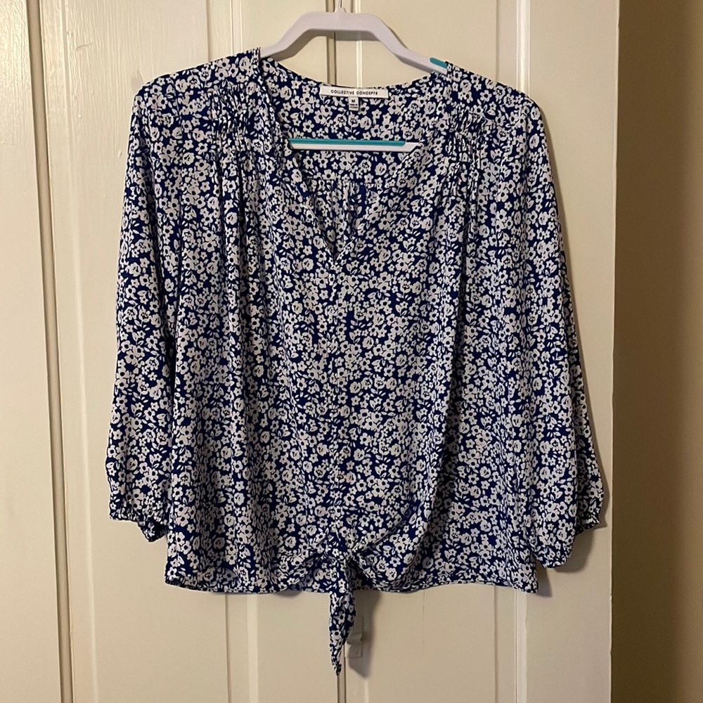 Collective concepts Naline Pleat Detail Tie Top